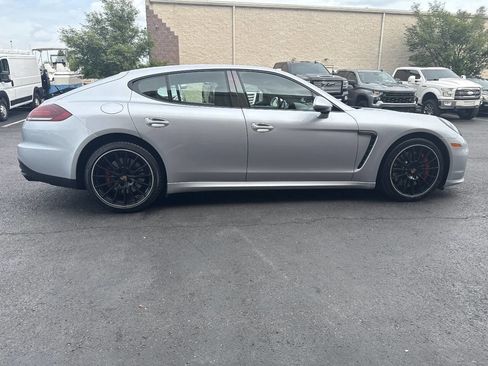 Used 2016 Porsche Panamera GTS w/ Premium Package AWD/4WD image 9