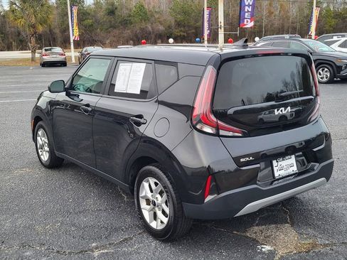 Used 2024 Kia Soul LX w/ Option Group 015 image 5