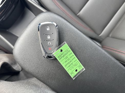 New 2026 Chevrolet Trax RS w/ Driver Confidence Package image 29