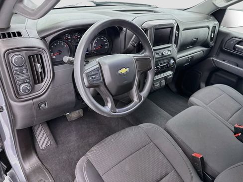 Used 2021 Chevrolet Silverado 1500 Custom AWD/4WD image 9