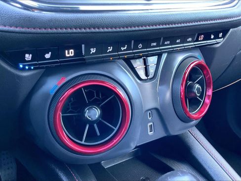Used 2020 Chevrolet Blazer RS FWD image 30