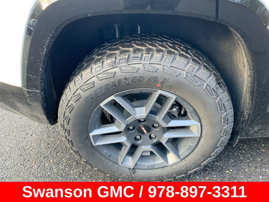 New 2026 GMC Terrain AT4 w/ Technology Package II AWD/4WD image 33