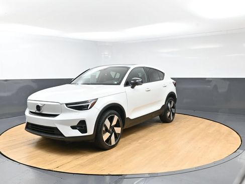 Used 2023 Volvo C40 P8 Recharge Ultimate AWD/4WD image 5