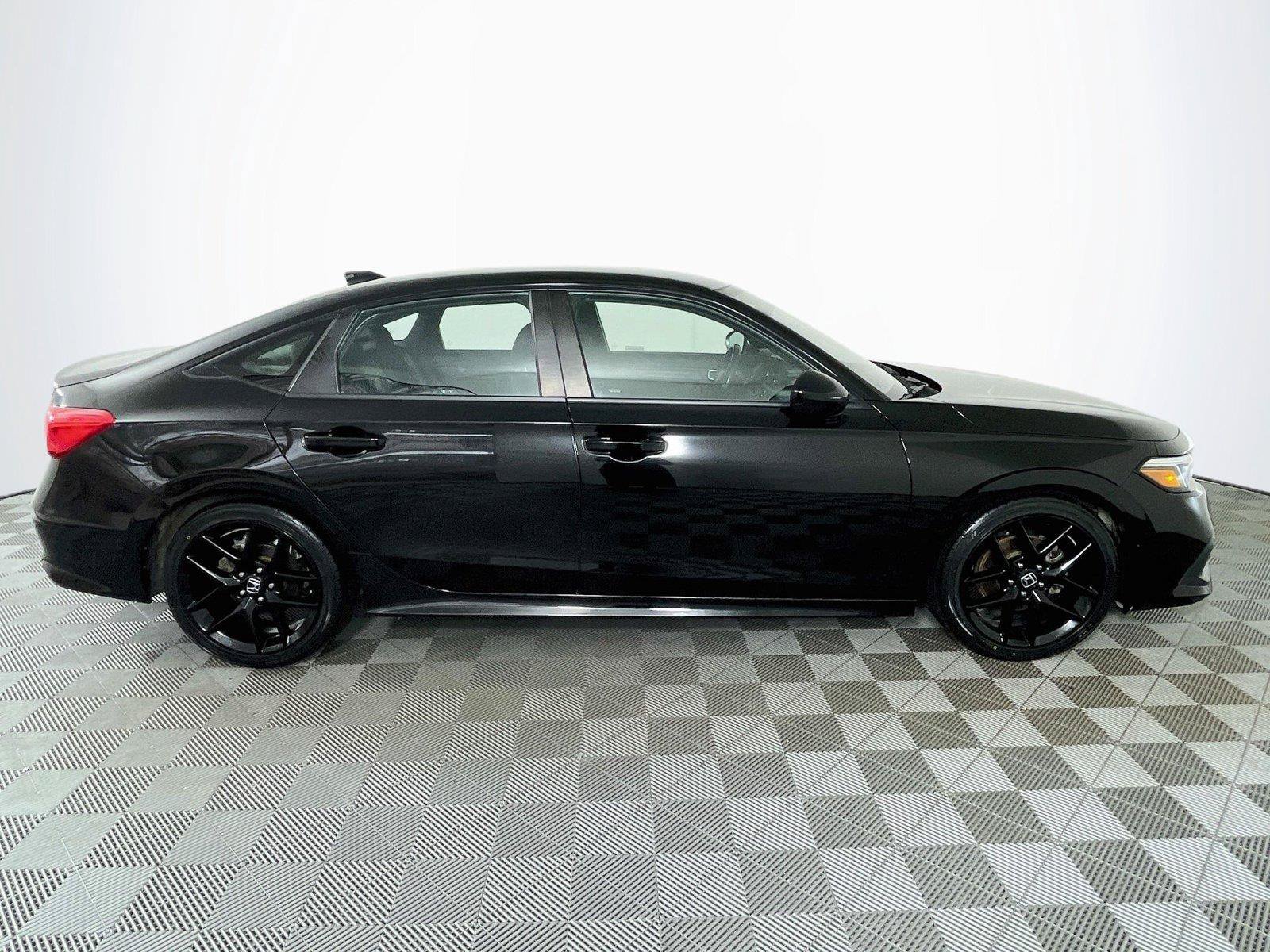 Certified 2024 Honda Civic Sport image 12