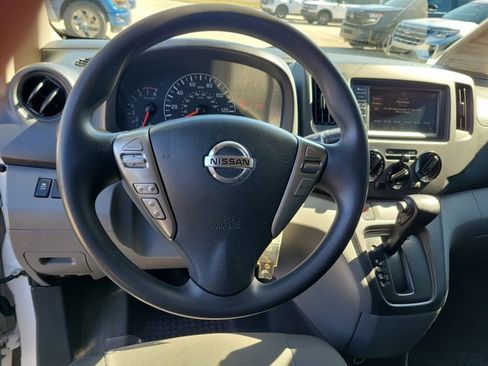 Used 2021 Nissan NV200 S image 17