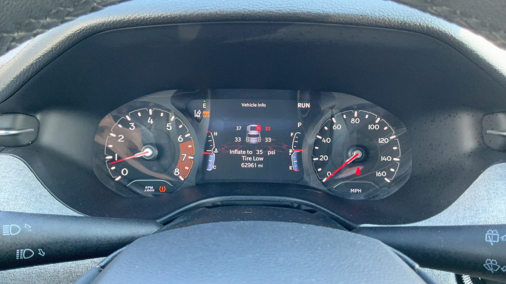 Used 2024 Jeep Compass Latitude AWD/4WD image 13