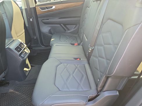 New 2026 Volkswagen Atlas SE image 5
