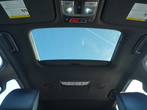 Used 2023 Kia Telluride EX X-Line image 12