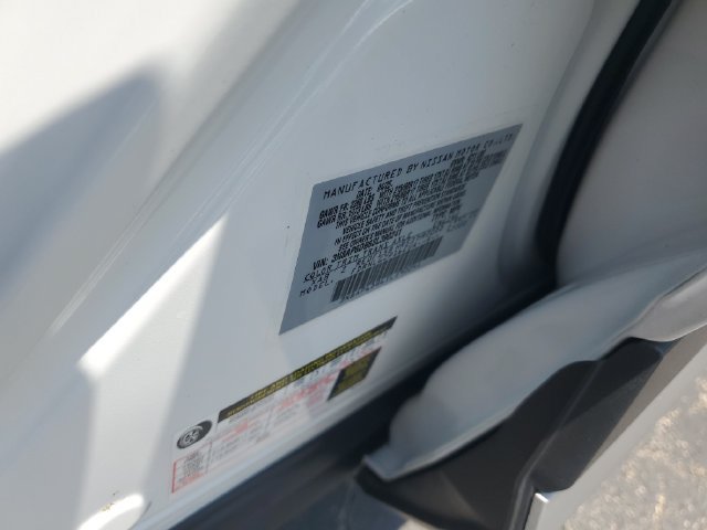 Certified 2025 Nissan Kicks SR AWD/4WD image 24