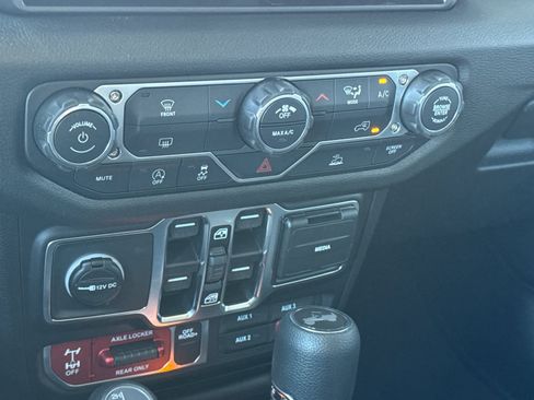 New 2026 Jeep Wrangler Unlimited Sport AWD/4WD image 19