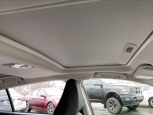 Certified 2024 Subaru Crosstrek 2.0i Premium image 25