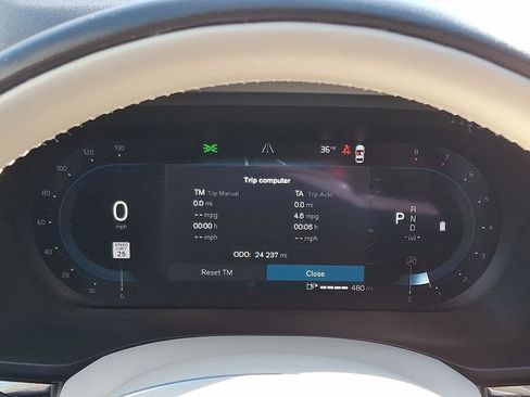 Certified 2023 Volvo XC60 B5 Core w/ Climate Package image 22