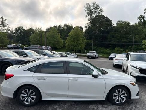 Used 2024 Honda Civic LX image 12