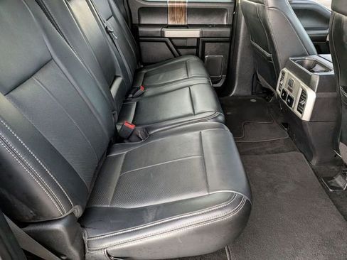 Used 2019 Ford F150 Lariat w/ Equipment Group 502A Luxury image 29