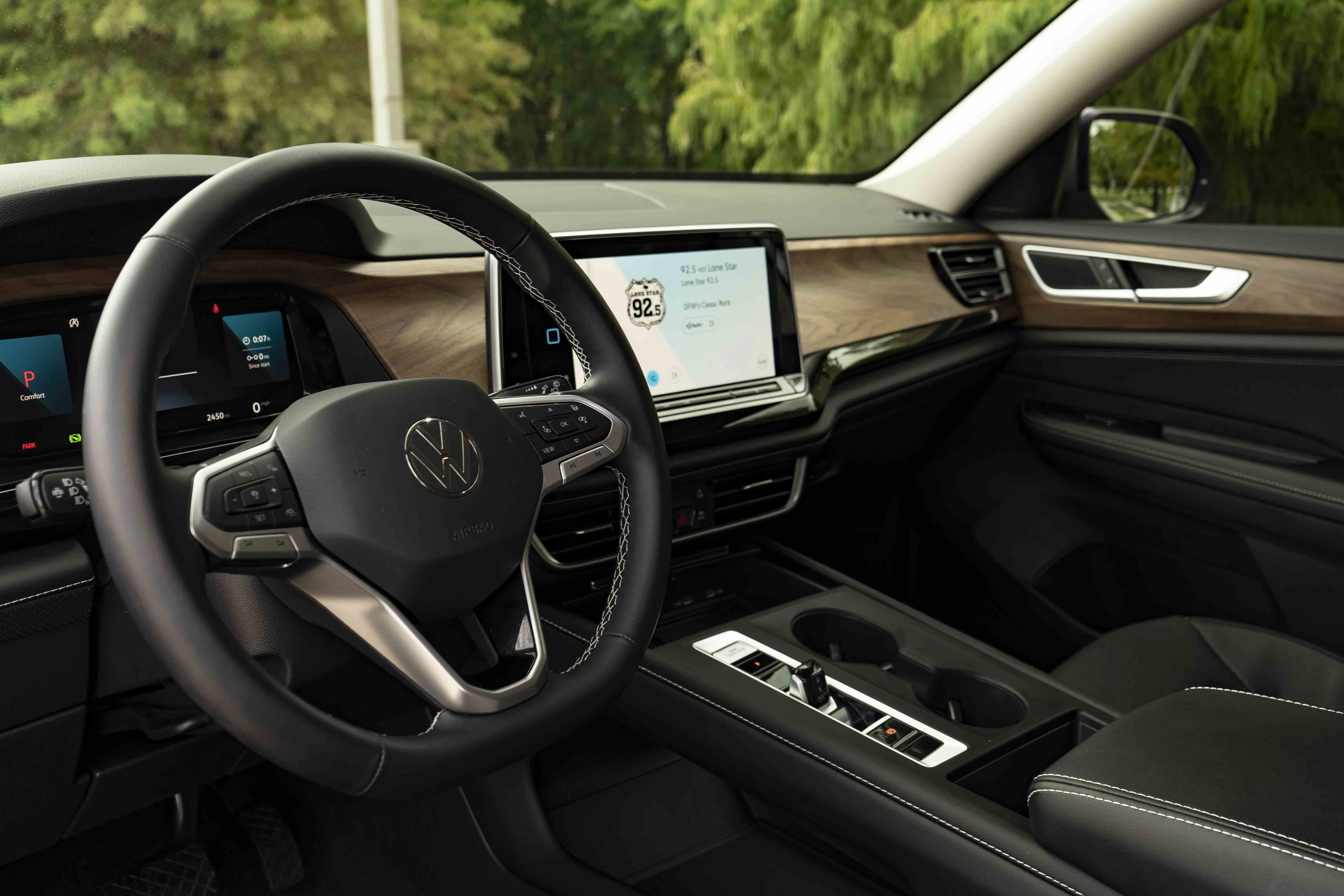 Certified 2026 Volkswagen Atlas SE FWD image 15
