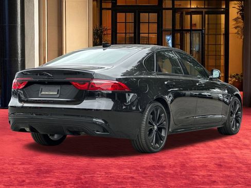 Used 2024 Jaguar XF R-Dynamic SE image 10