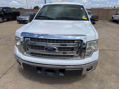 Used 2013 Ford F150 XLT w/ XLT Chrome Pkg image 2
