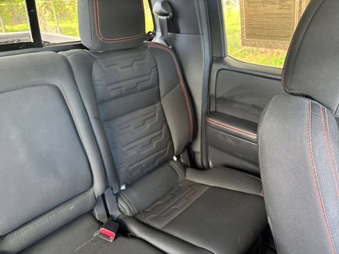 Used 2026 Nissan Frontier PRO-4X AWD/4WD image 36