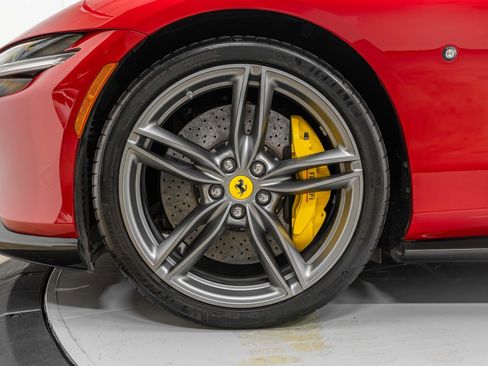 Certified 2022 Ferrari Roma image 13