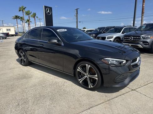 Used 2024 Mercedes-Benz C 300 Sedan image 3