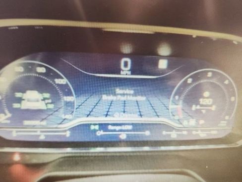 Used 2022 GMC Yukon XL SLT image 11