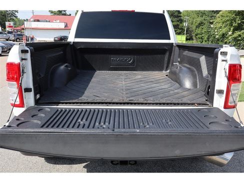 Used 2019 RAM 2500 Big Horn AWD/4WD image 5