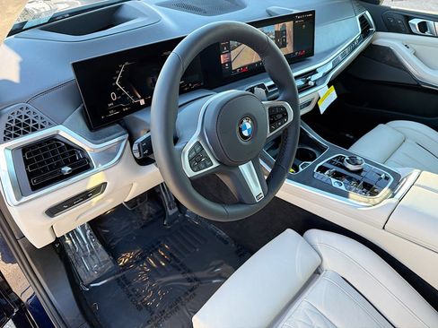 New 2026 BMW X7 xDrive40i image 28