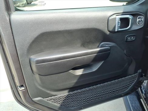 Used 2021 Jeep Wrangler Unlimited Sport S image 15