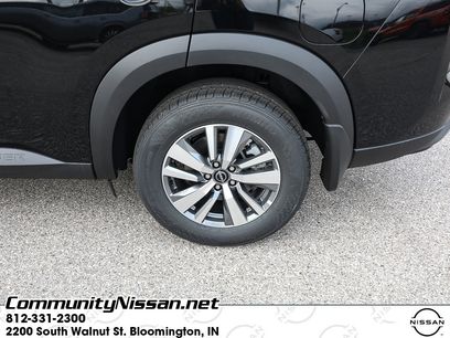 New 2026 Nissan Pathfinder SL
