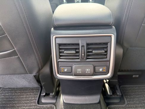 Used 2022 Subaru Forester Touring w/ Popular Package #3 image 36