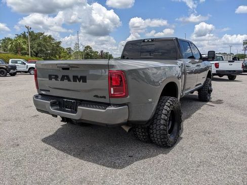 Used 2026 RAM 3500 Laramie w/ Night Edition AWD/4WD image 4