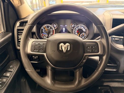 Used 2020 RAM 3500 Tradesman w/ Chrome Appearance Group image 25