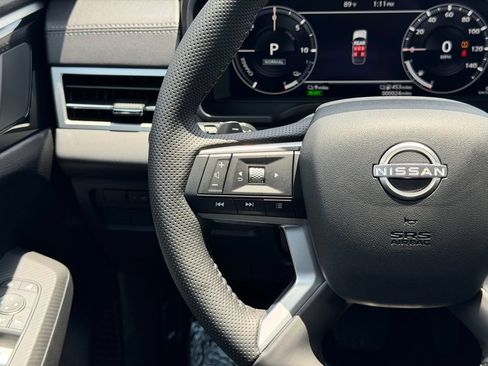 New 2026 Nissan Rogue SL AWD/4WD image 19