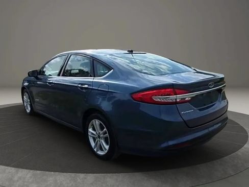 Used 2018 Ford Fusion S FWD image 4