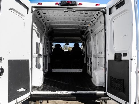 Used 2021 RAM ProMaster 2500 w/ Convenience Group image 47