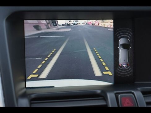 Used 2014 Volvo XC60 T6 image 11