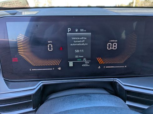 Certified 2025 Kia Sorento S image 33