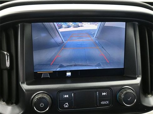 Used 2019 Chevrolet Colorado ZR2 w/ ZR2 Midnight Special Edition image 33