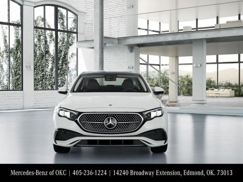 Used 2025 Mercedes-Benz E 350 Sedan image 7