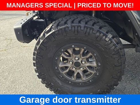 Used 2022 Jeep Wrangler Unlimited Rubicon w/ Trailer Tow Package AWD/4WD image 18