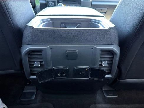 Used 2017 Ford F150 XLT w/ Equipment Group 302A Luxury AWD/4WD image 11