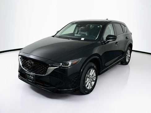 Used 2025 MAZDA CX-5 AWD 2.5 S w/ Preferred Package image 3