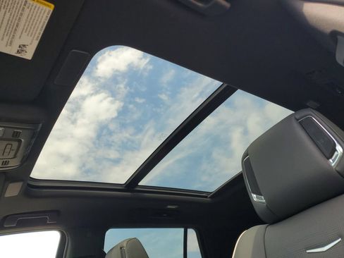 Certified 2024 Cadillac Escalade Premium Luxury w/ LPO, Floor Liner Package AWD/4WD image 6