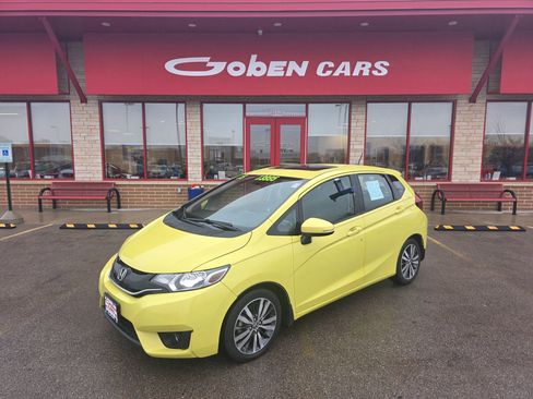 Used 2015 Honda Fit EX image 1