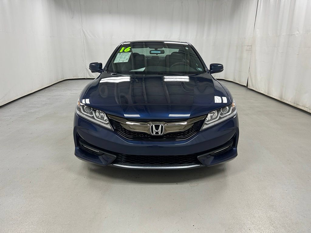 Used 2016 Honda Accord EX image 3