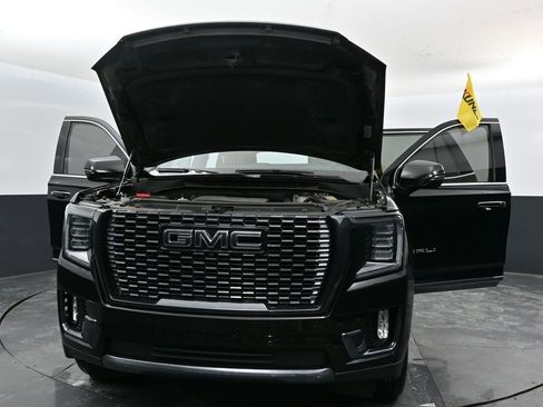 Used 2023 GMC Yukon Denali Ultimate image 57