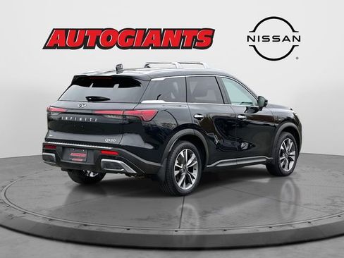 Used 2022 INFINITI QX60 Luxe w/ Cargo Package image 2