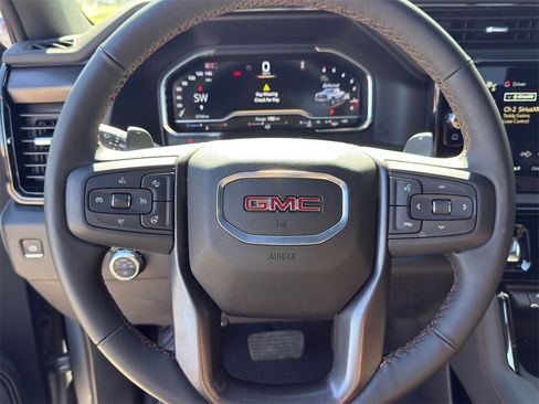 Used 2025 GMC Sierra 1500 AT4 w/ AT4 Premium Package image 12