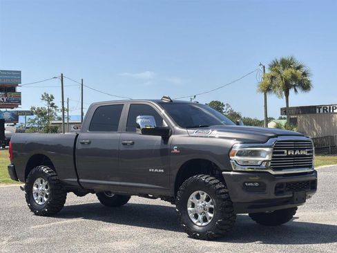 Used 2024 RAM 2500 Laramie w/ Safety Group AWD/4WD image 8