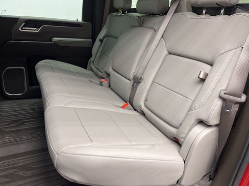 New 2026 GMC Sierra 2500 SLT w/ SLT Premium Package image 5